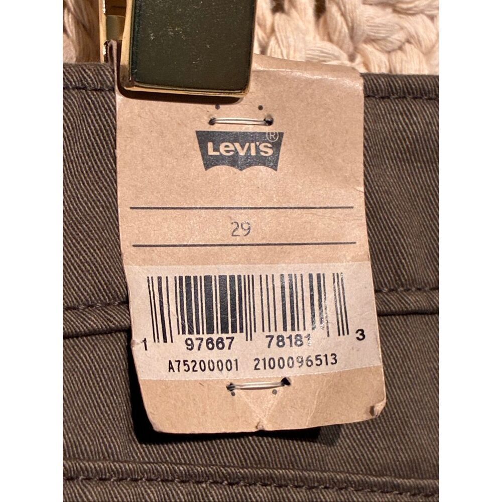 Levi's '94 Cargo Mini Skirt Grape Leaf Olive Size 29 NWT A75200001 - Picture 6 of 8